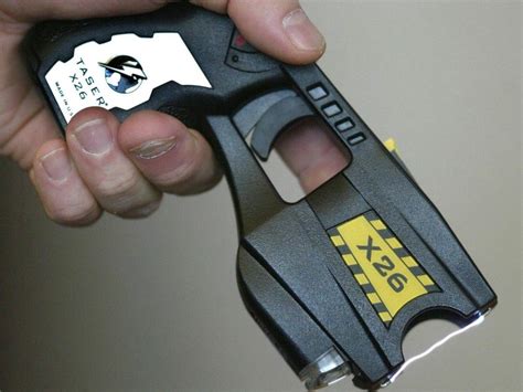 Australian police use Taser on 95-year-old with dementia who held steak knife